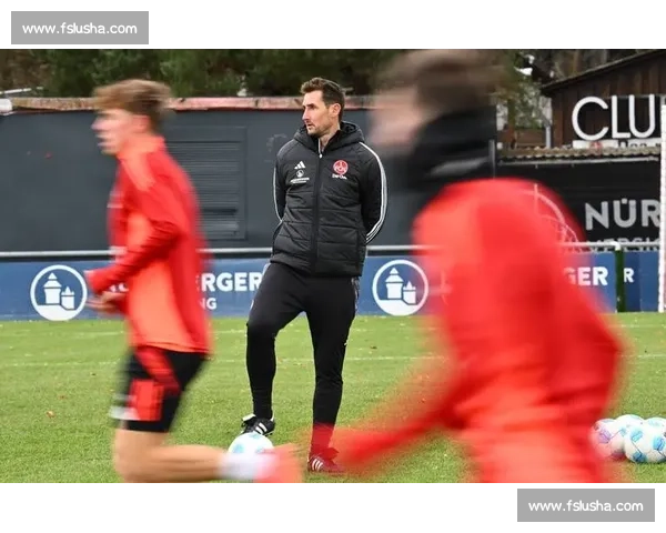 拜仁青训后卫布赫曼续约后租借纽伦堡！克洛泽麾下开启德甲救赎之旅