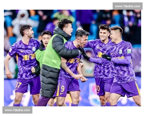 津门虎外援面部重创!萨尔瓦多鼻骨骨折 + 脑震荡,晒伤情照:我会更强大归来